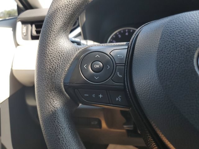 Used 2021 Toyota RAV4 XLE w/ Convenience Package FWD image 24