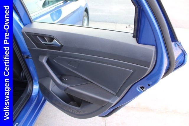 Used 2024 Volkswagen Jetta SE image 22