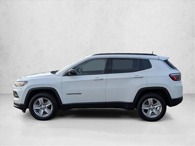 Used 2022 Jeep Compass Latitude w/ Sun and Sound Group image 9