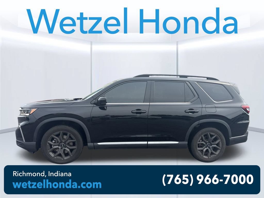 Used 2023 Honda Pilot Elite image 2