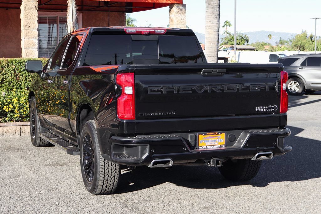 Used 2021 Chevrolet Silverado 1500 High Country w/ Technology Package AWD/4WD image 6