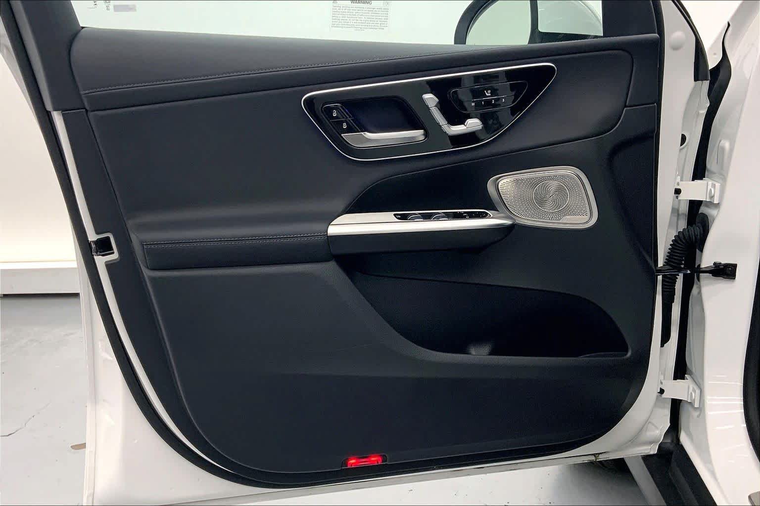 Used 2024 Mercedes-Benz GLC 300 image 19