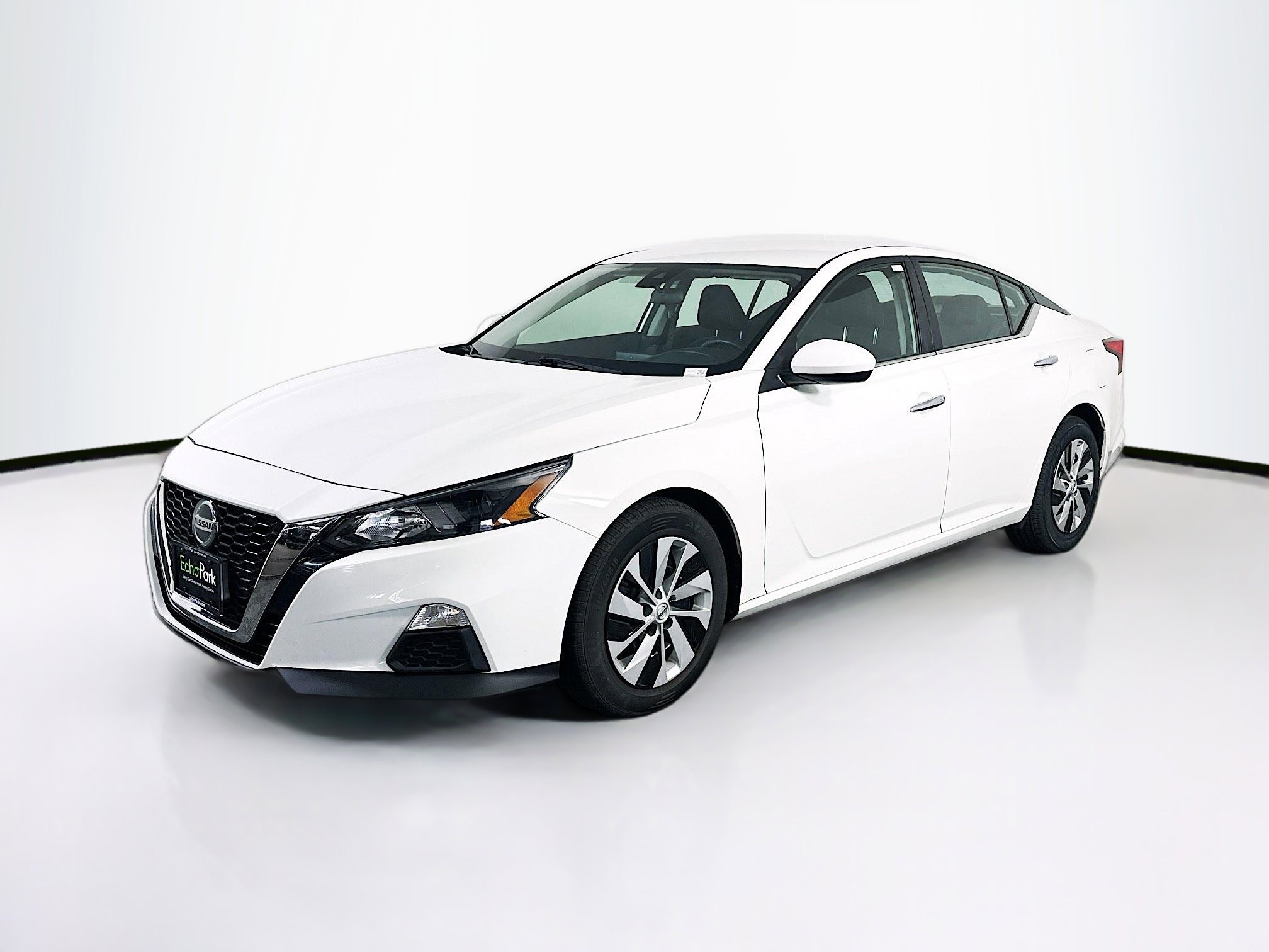 Used 2022 Nissan Altima 2.5 S image 3