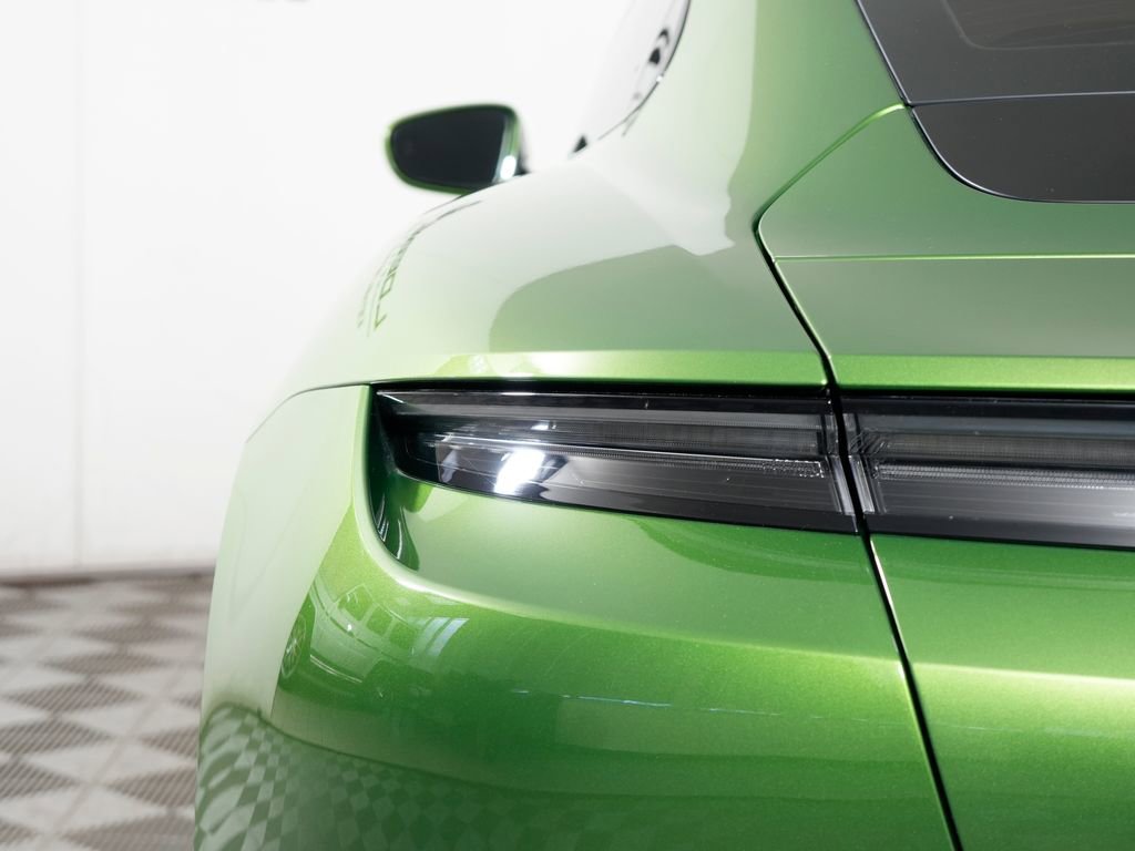 Certified 2022 Porsche Taycan 4S image 13