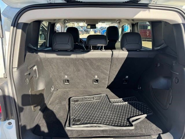 Certified 2023 Jeep Renegade Limited image 21