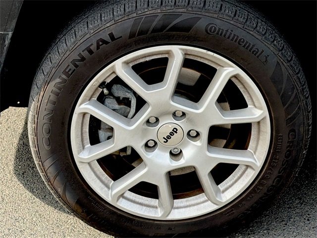 Used 2023 Jeep Renegade Latitude image 9