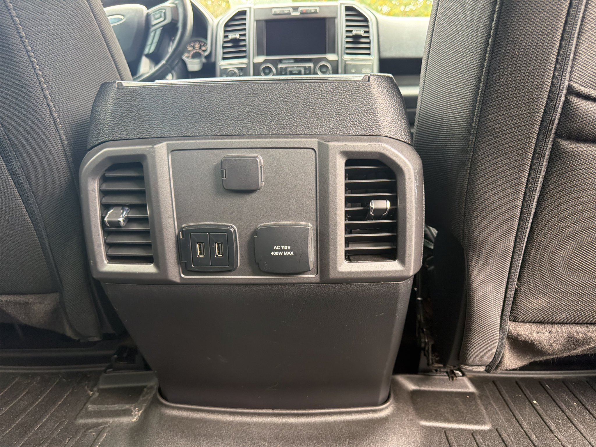 Used 2018 Ford F150 XLT w/ Equipment Group 302A Luxury AWD/4WD image 23