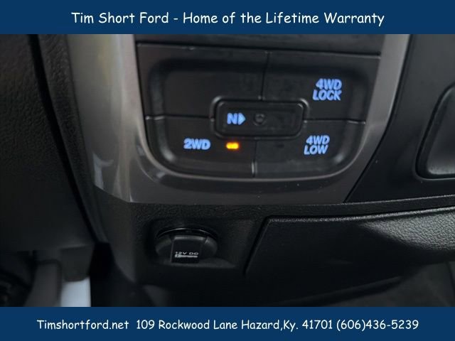 Used 2024 RAM 1500 Classic SLT image 17
