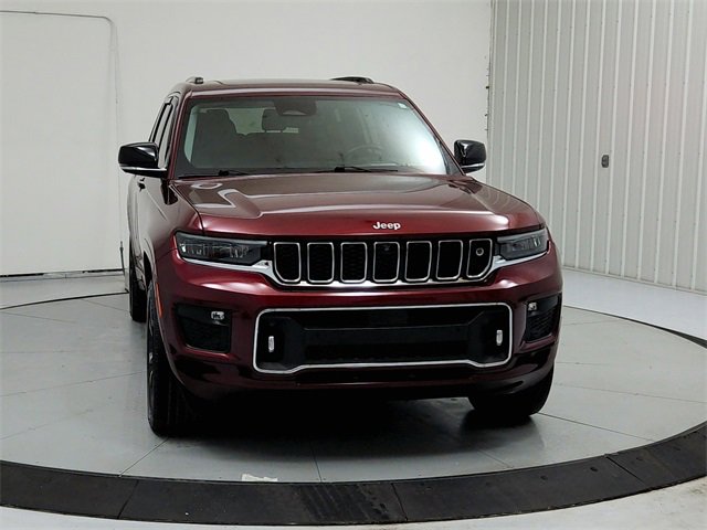 Used 2022 Jeep Grand Cherokee L Overland w/ Advanced Protech Group III image 2