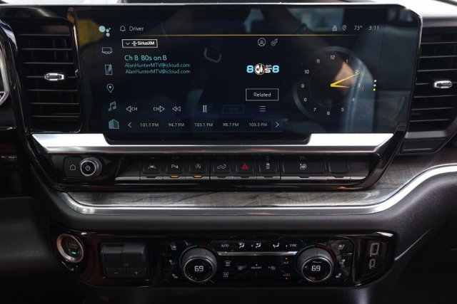 Used 2023 Chevrolet Silverado 1500 LTZ image 28