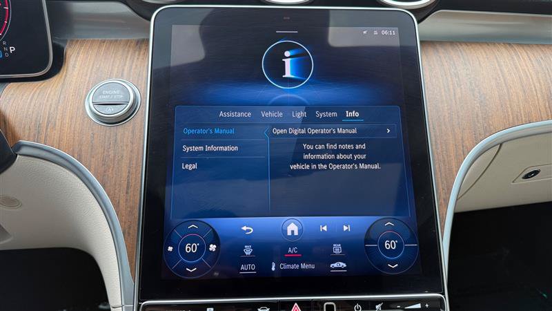 Used 2024 Mercedes-Benz C 300 Sedan image 30