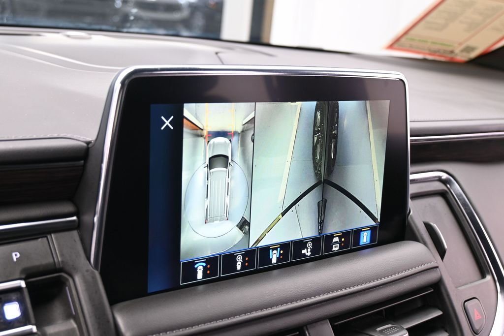 Used 2023 Chevrolet Tahoe Z71 w/ Luxury Package AWD/4WD image 22