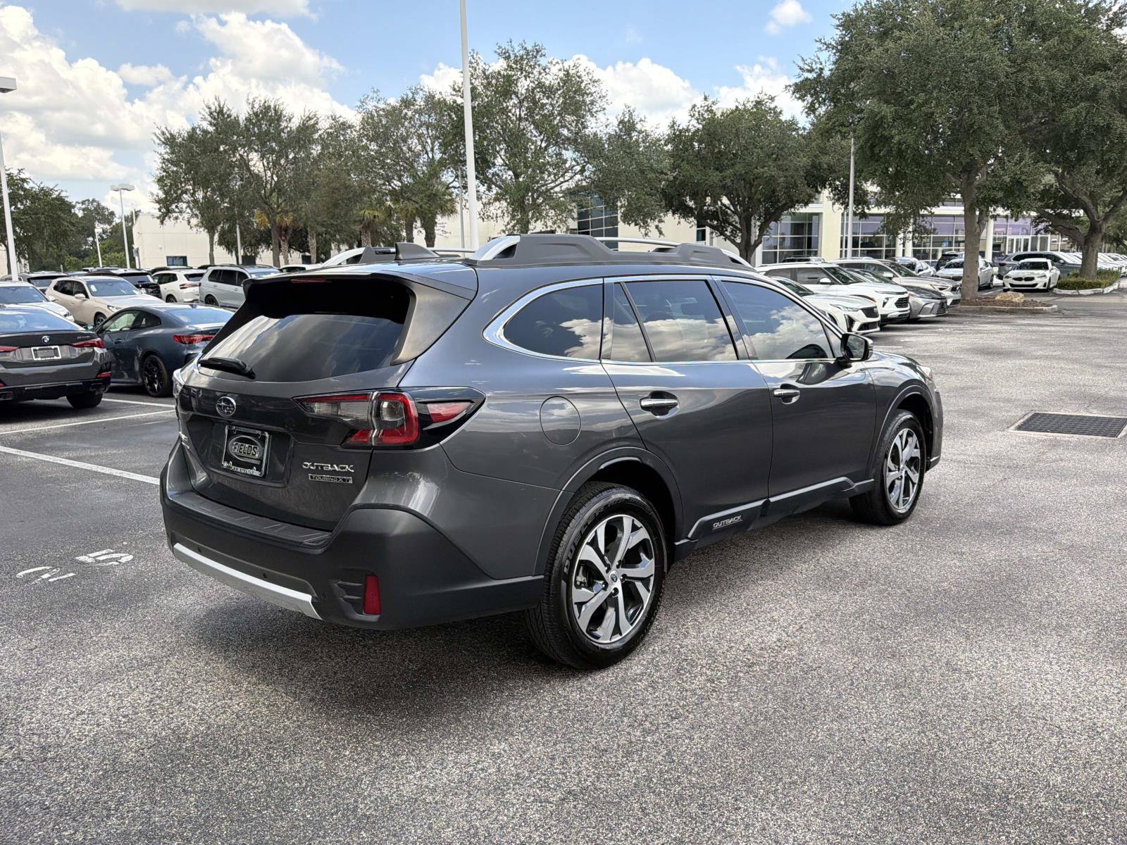 Used 2021 Subaru Outback Touring XT AWD/4WD image 4