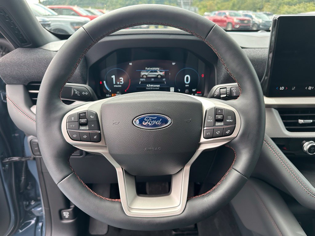 New 2027 Ford Explorer Active w/ Active Comfort Package AWD/4WD image 9
