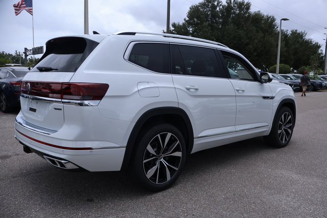 New 2026 Volkswagen Atlas SEL Premium R-Line image 7