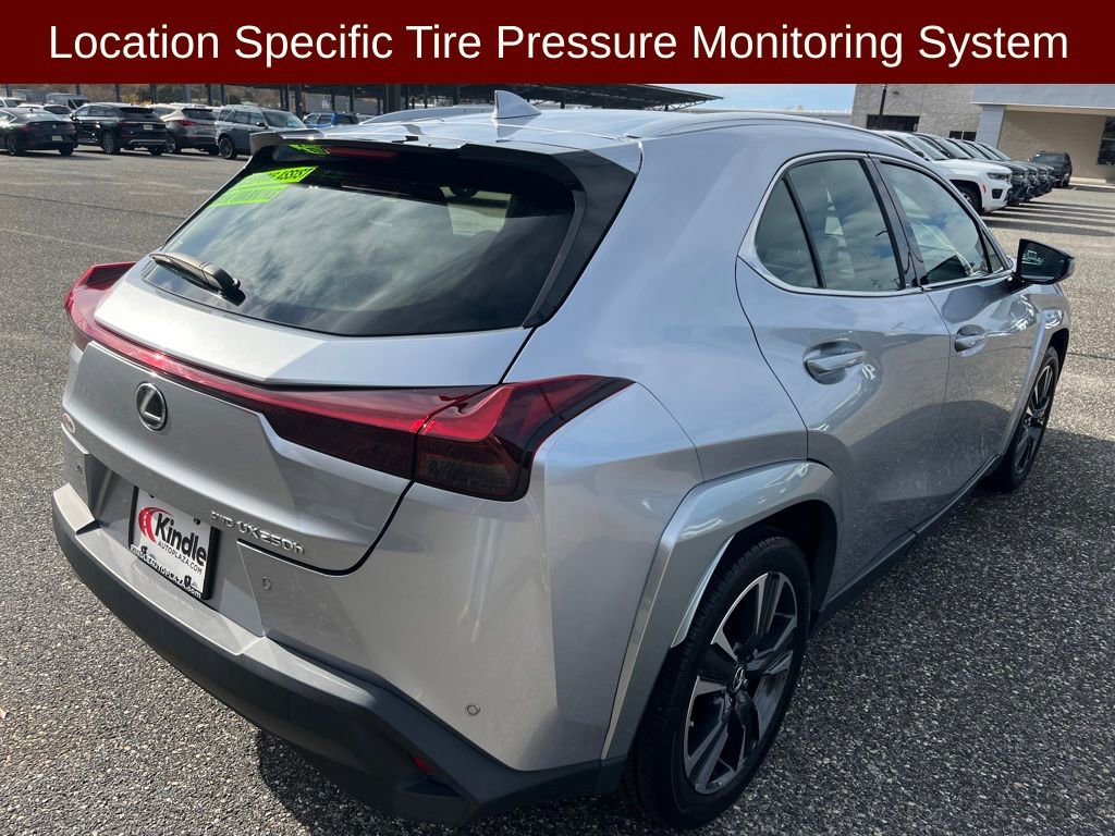 Used 2023 Lexus UX 250h AWD w/ Accessory Package (Z2) image 25