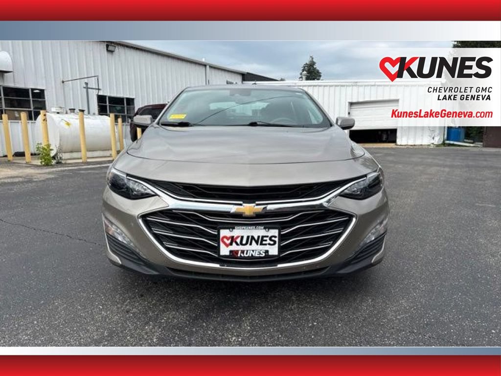 Used 2025 Chevrolet Malibu LT FWD image 12