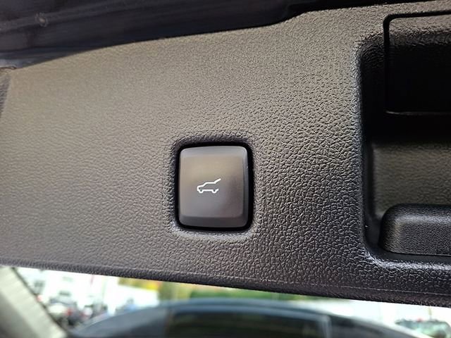 Used 2022 Ford Escape SEL AWD/4WD image 29