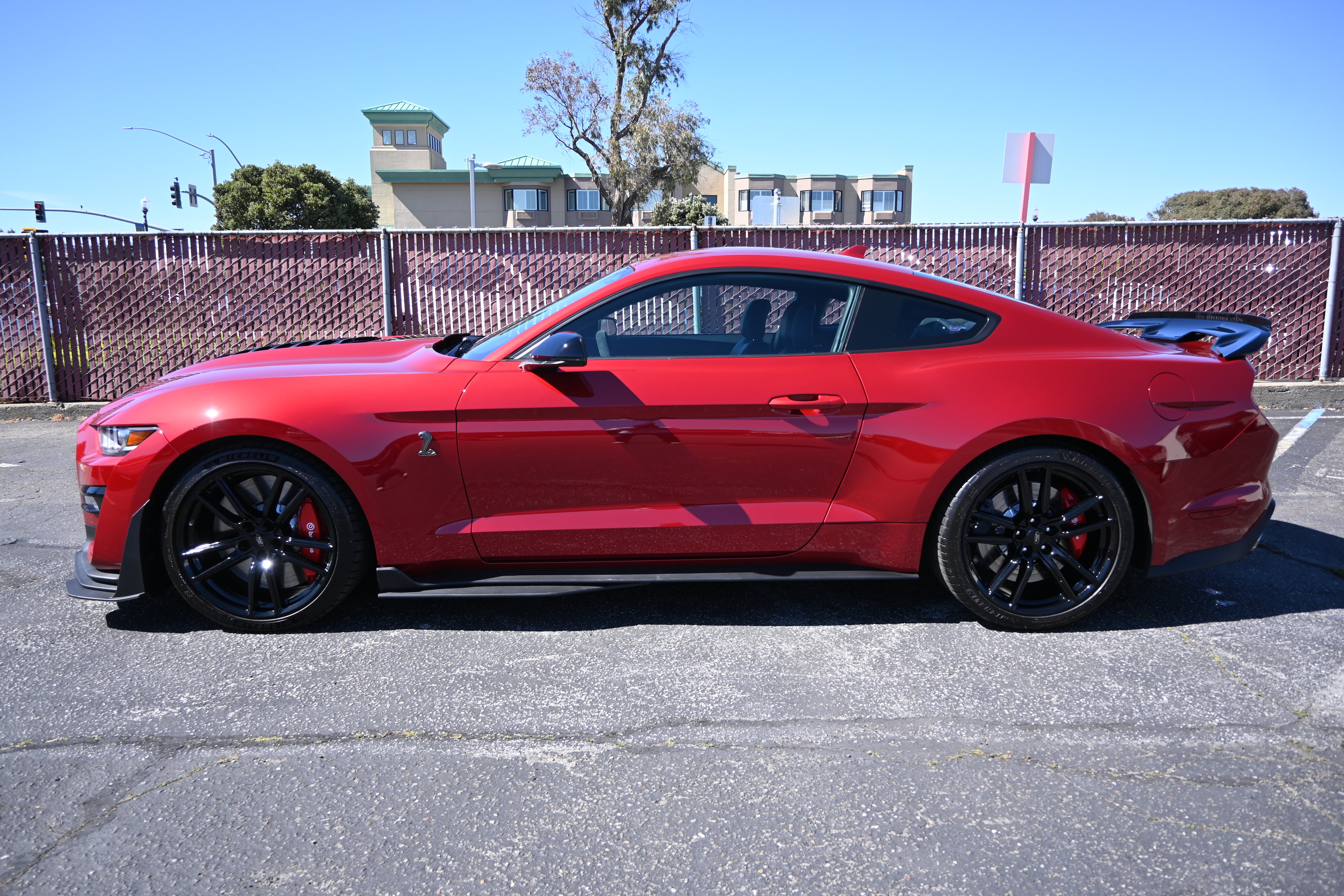 Used 2020 Ford Mustang Shelby GT500 w/ Technology Package RWD image 20