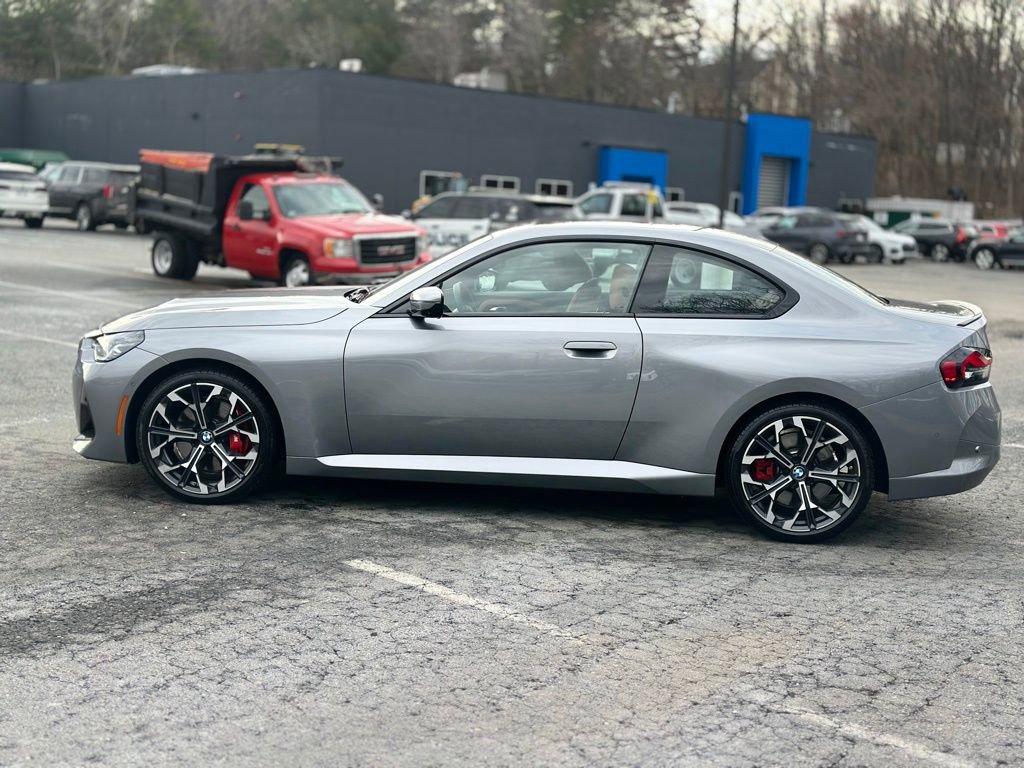 Certified 2025 BMW 230i xDrive Coupe w/ M Sport Package AWD/4WD image 3