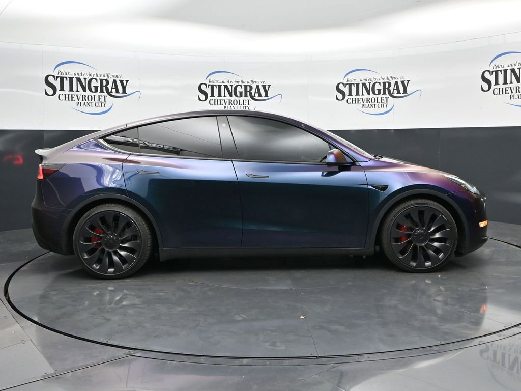 Used 2022 Tesla Model Y Performance AWD/4WD image 8