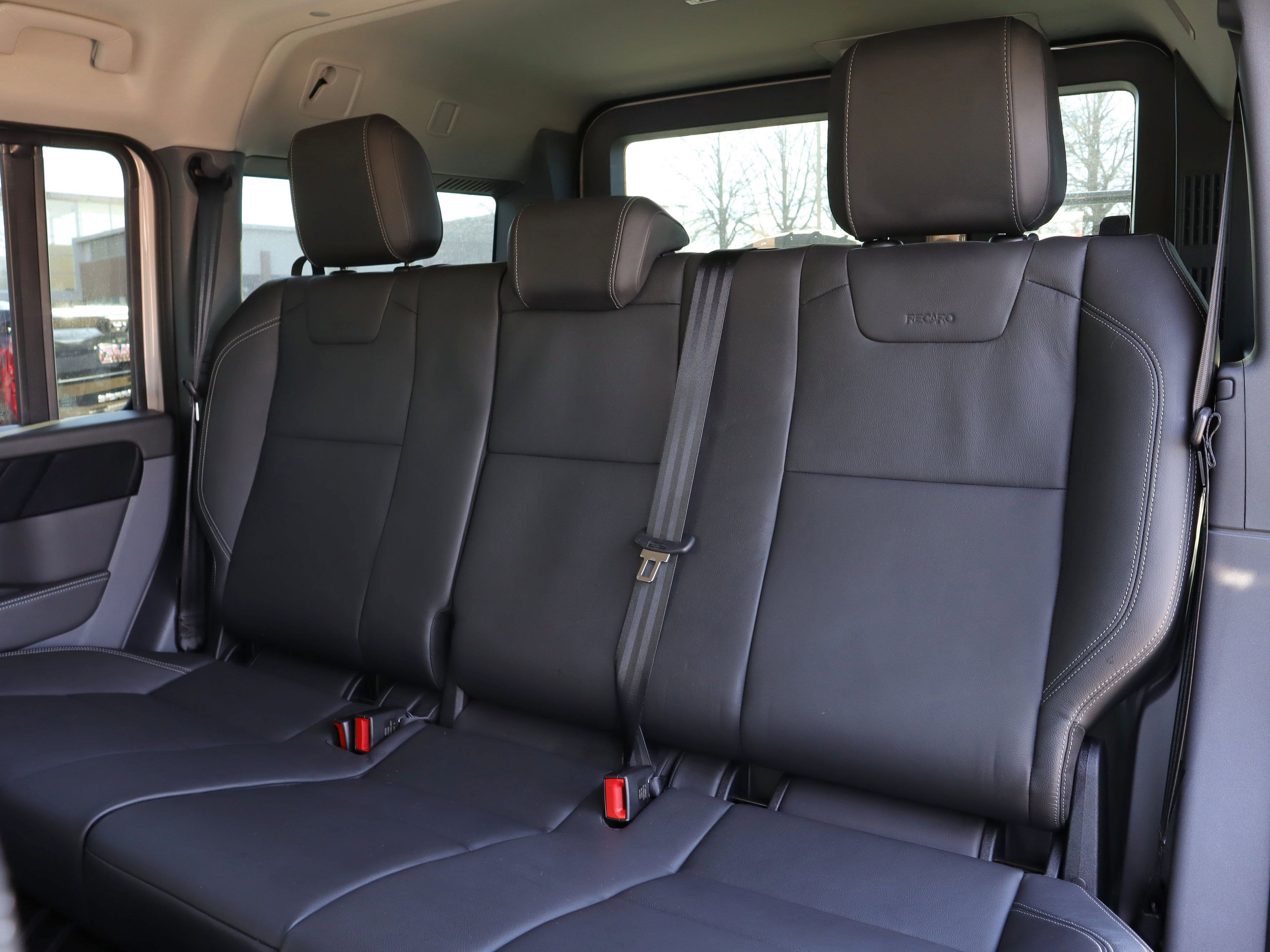 Used 2024 INEOS Grenadier Fieldmaster Edition image 8