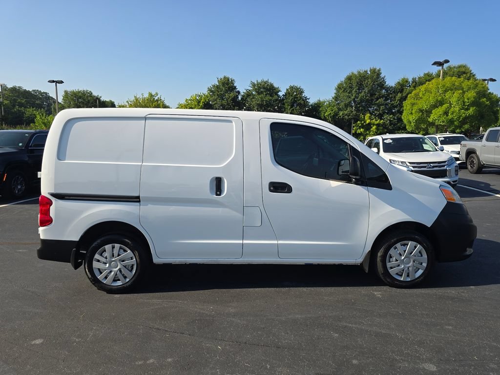 Used 2021 Nissan NV200 S FWD image 2