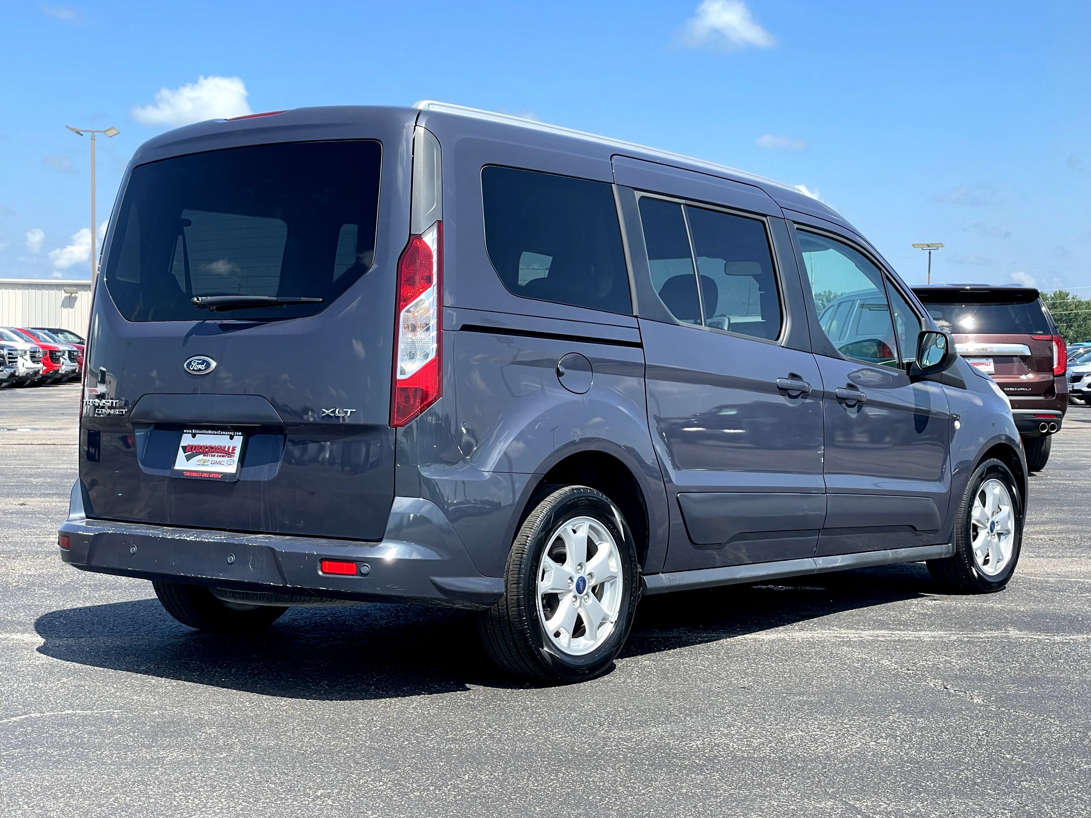 Used 2014 Ford Transit Connect XLT FWD image 4