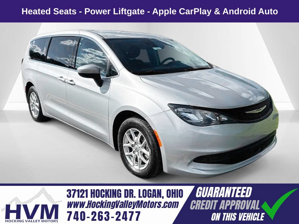 Used 2023 Chrysler Voyager LX FWD image 1
