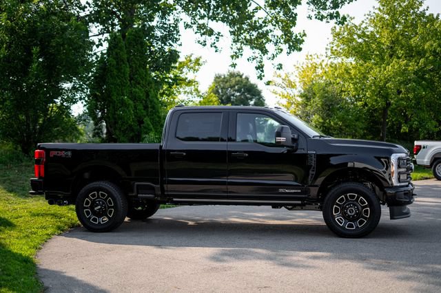 New 2026 Ford F250 Platinum AWD/4WD image 4