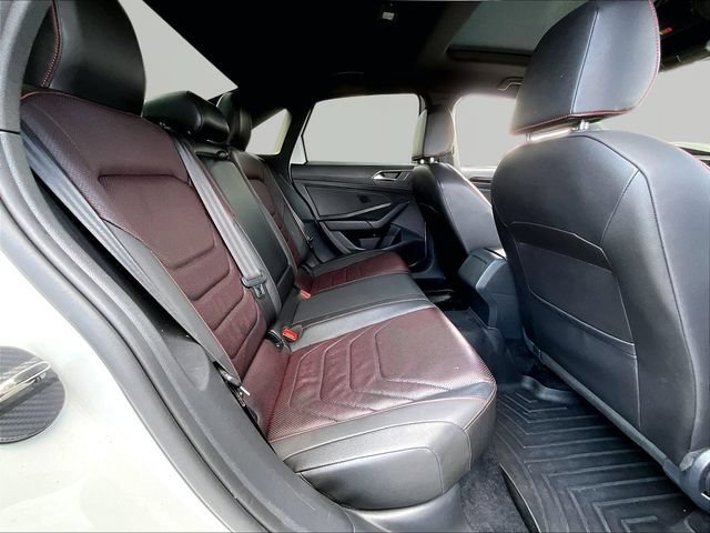 Used 2022 Volkswagen Jetta GLI Autobahn FWD image 16