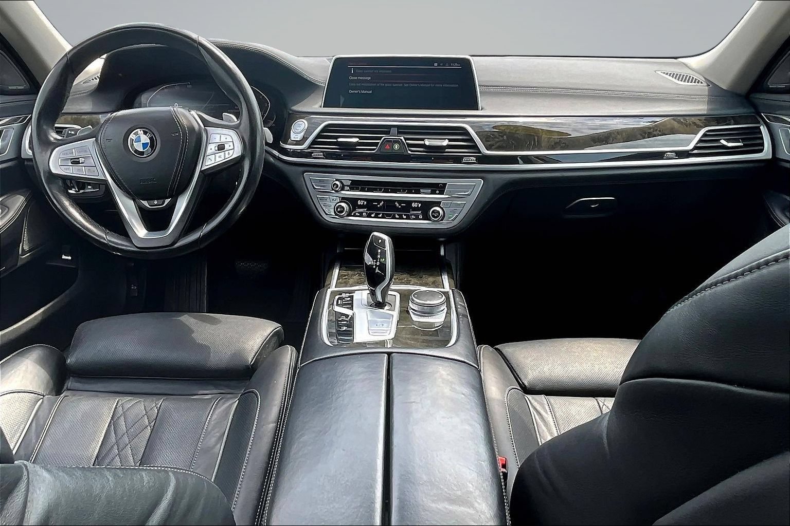 Used 2022 BMW 740i RWD image 6