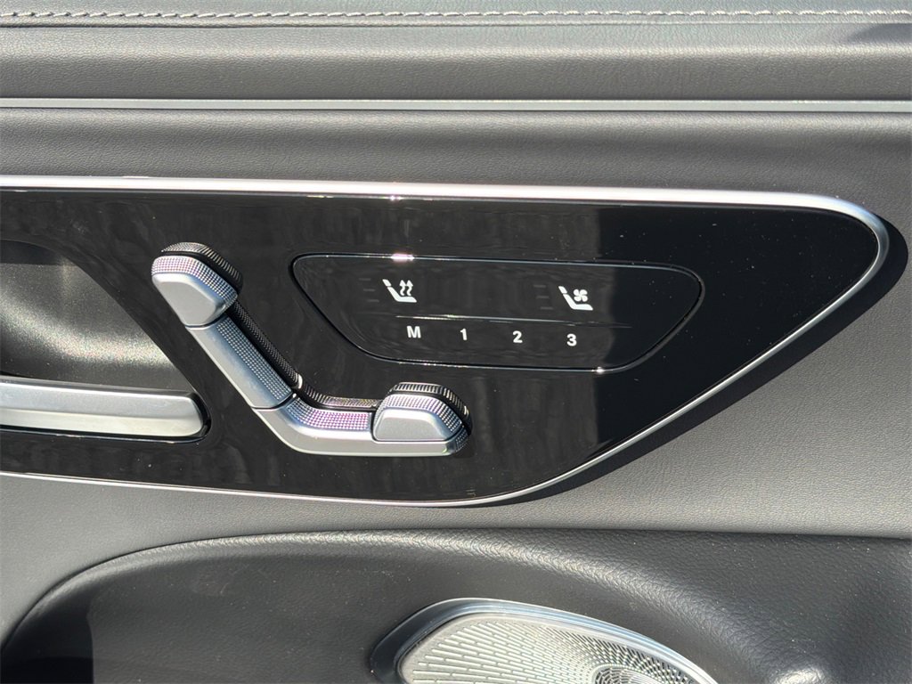 New 2026 Mercedes-Benz E 53 AMG e 4MATIC Sedan image 11