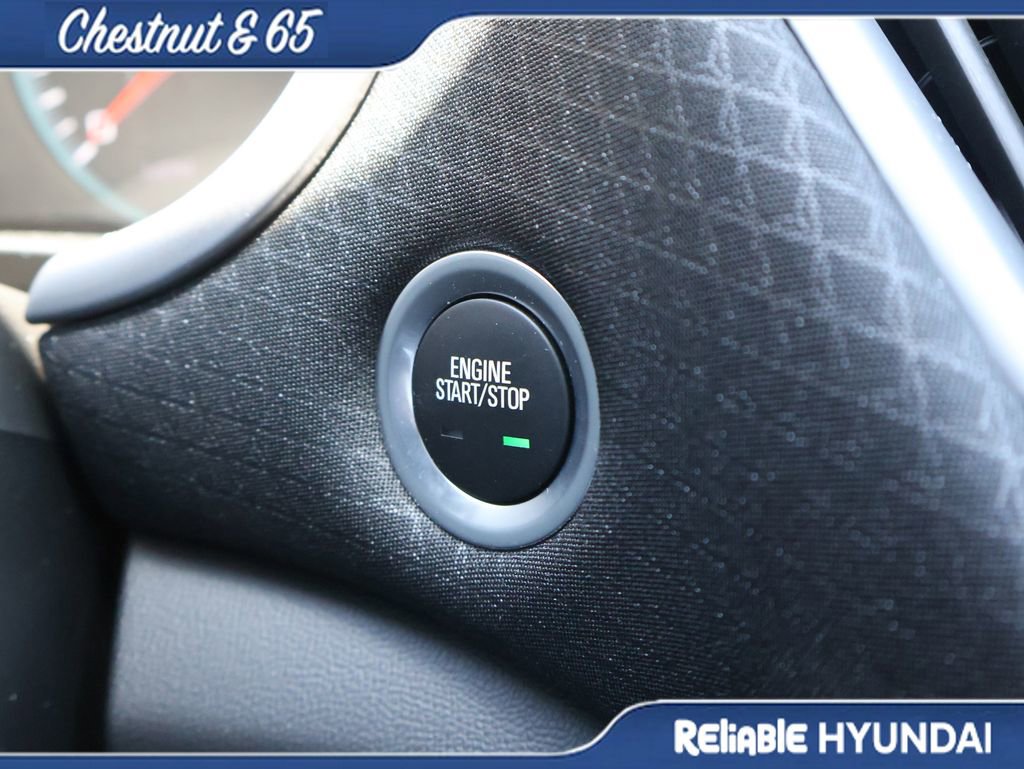 Used 2023 Chevrolet Malibu RS image 32