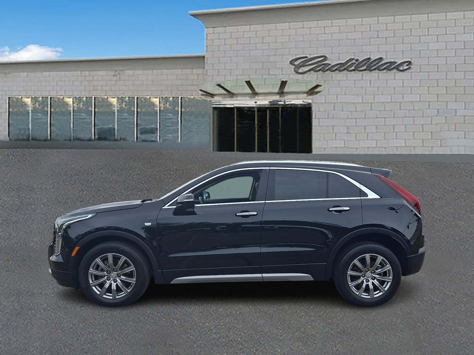 Certified 2023 Cadillac XT4 Premium Luxury w/ Cold Weather Package AWD/4WD image 7