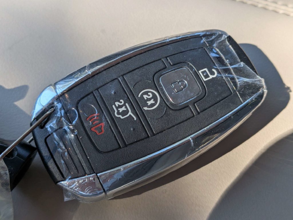 Used 2019 Lincoln MKC Select w/ Select Plus Package FWD image 30
