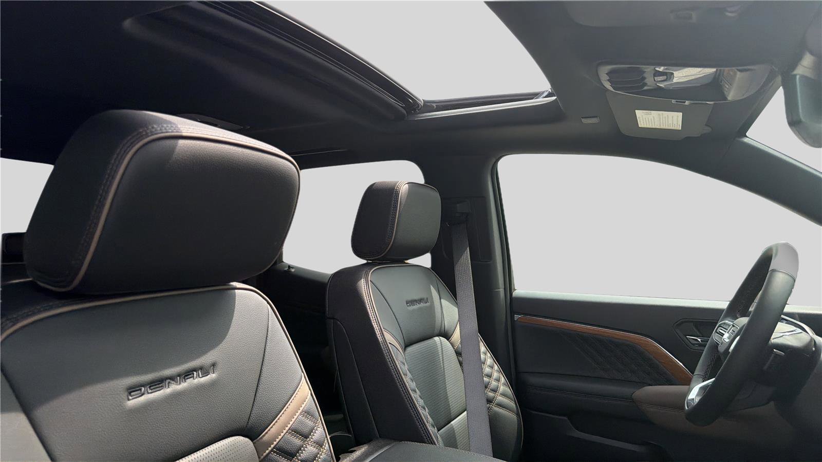 New 2026 GMC Canyon Denali w/ LPO, Denali Black Edition image 22