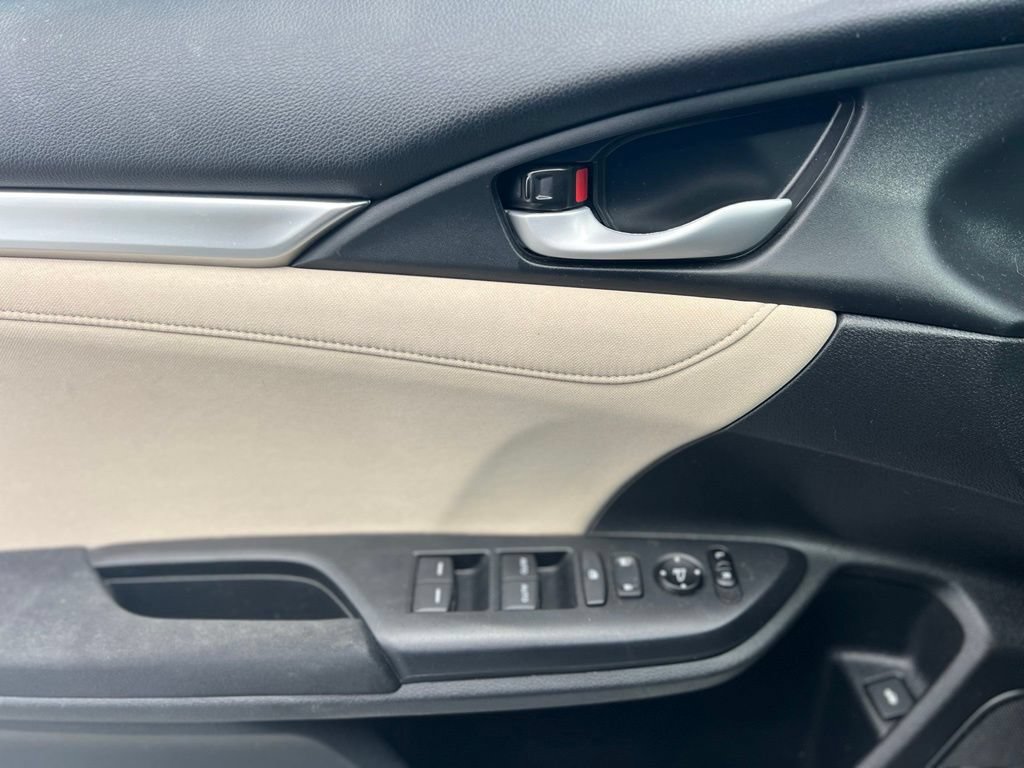 Used 2020 Honda Civic EX image 19