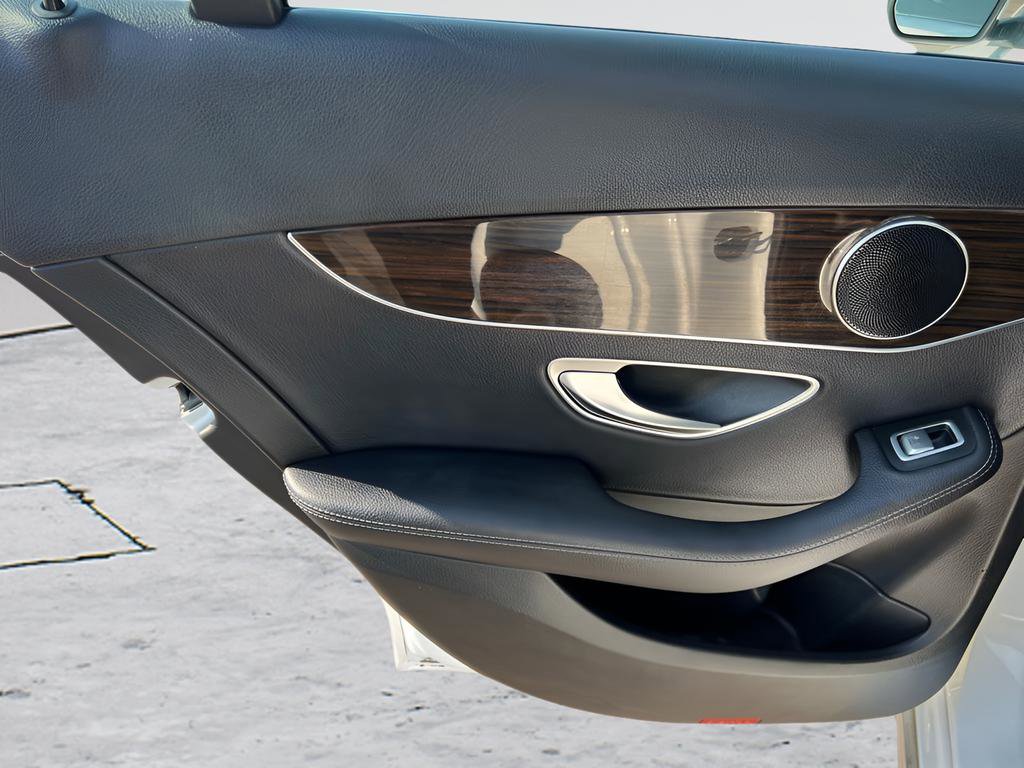 Used 2018 Mercedes-Benz C 300 Sedan image 22