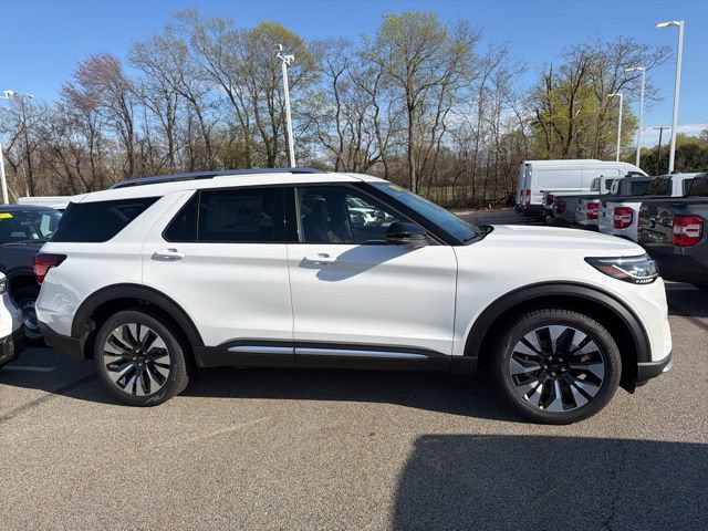 New 2026 Ford Explorer Platinum w/ LUX Leather Package AWD/4WD image 2
