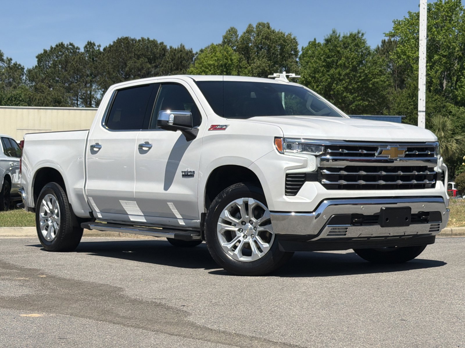 Used 2025 Chevrolet Silverado 1500 LTZ w/ LTZ Premium Texas Edition image 2