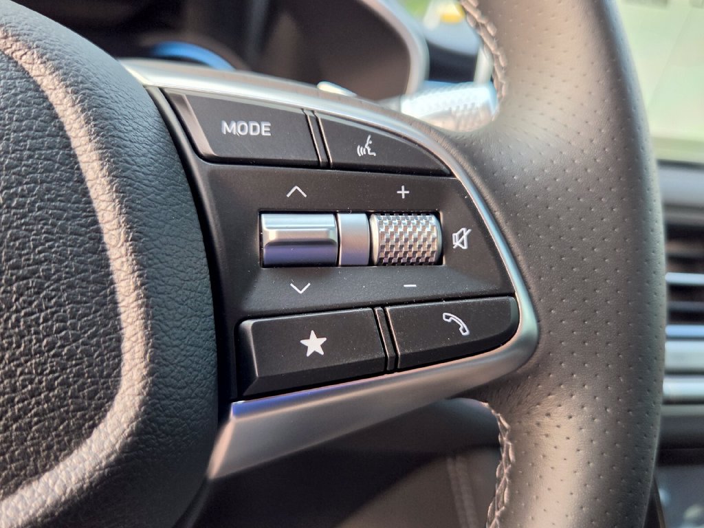 New 2026 Genesis G70 2.5T RWD image 13