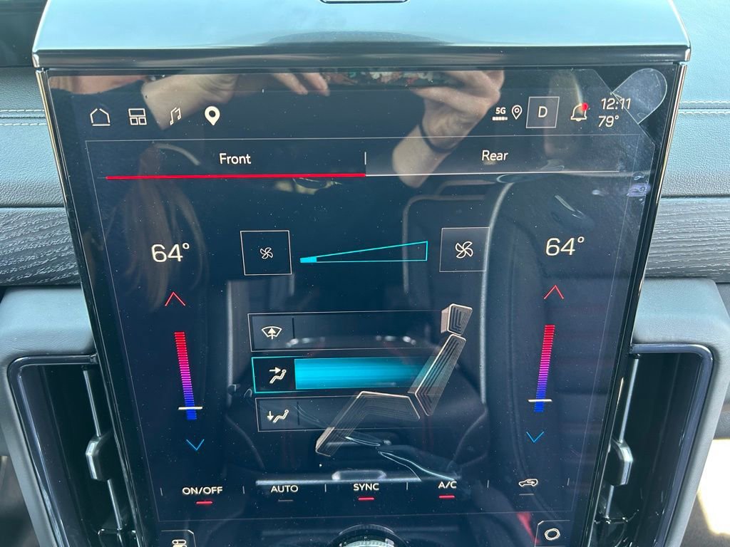 Used 2025 GMC Yukon XL AT4 Ultimate w/ LPO, AT4 Appearance Package AWD/4WD image 34