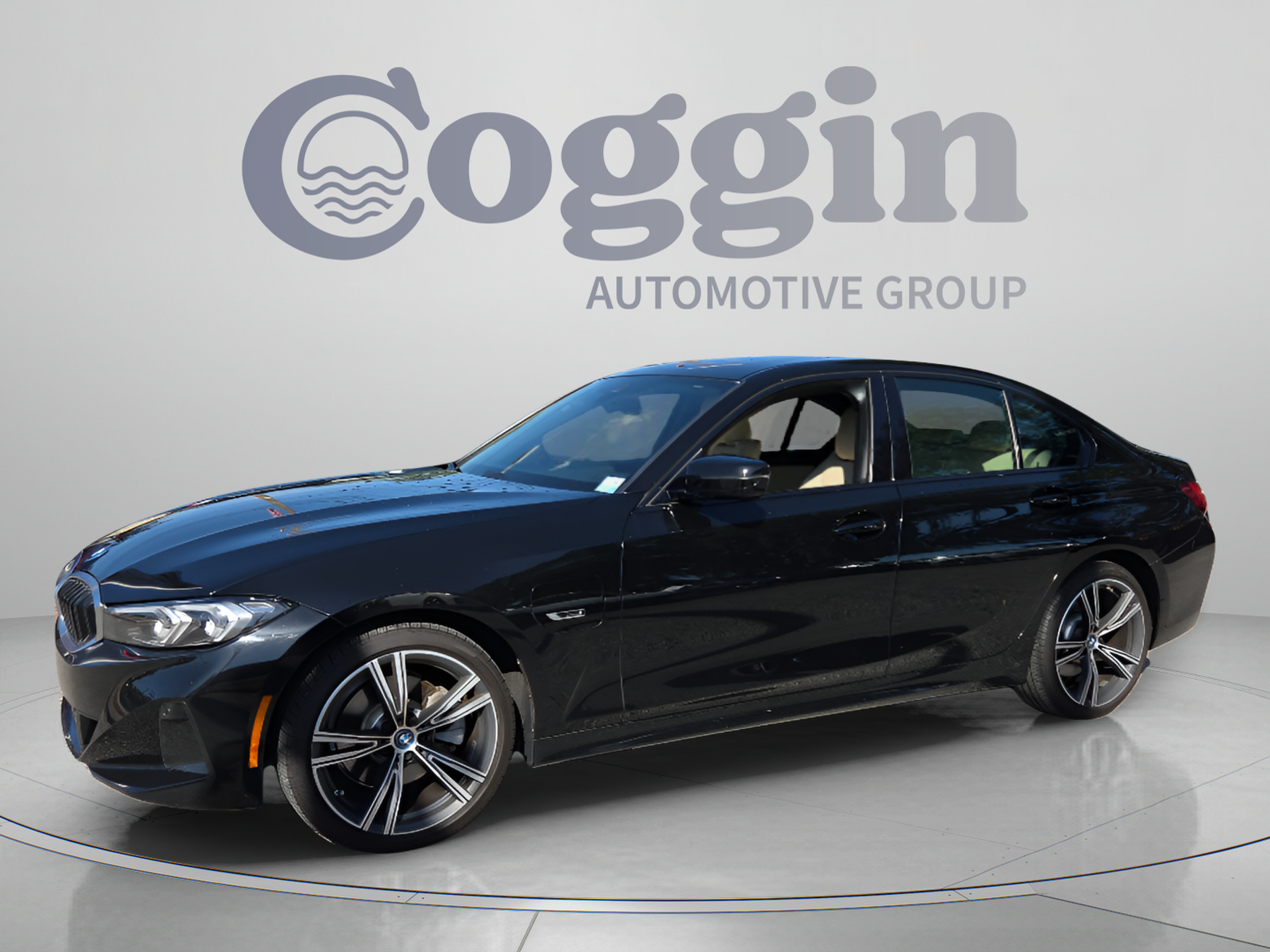 Used 2023 BMW 330e w/ Driving Assistance Package RWD image 1