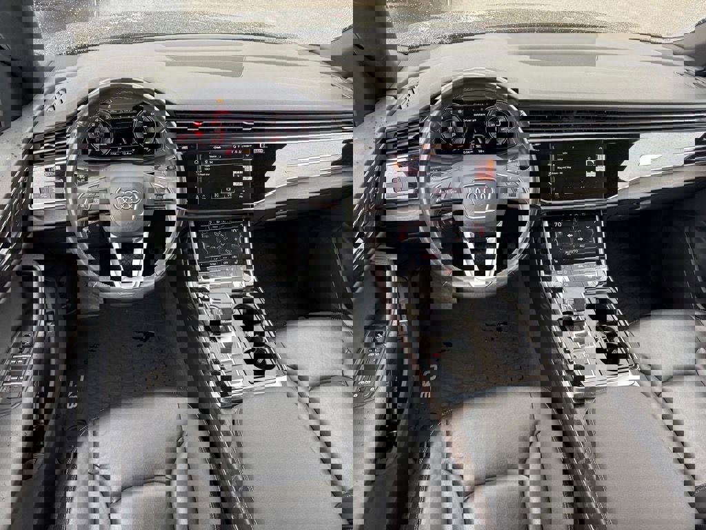 Used 2021 Audi Q8 Premium w/ Black Optic Package image 11