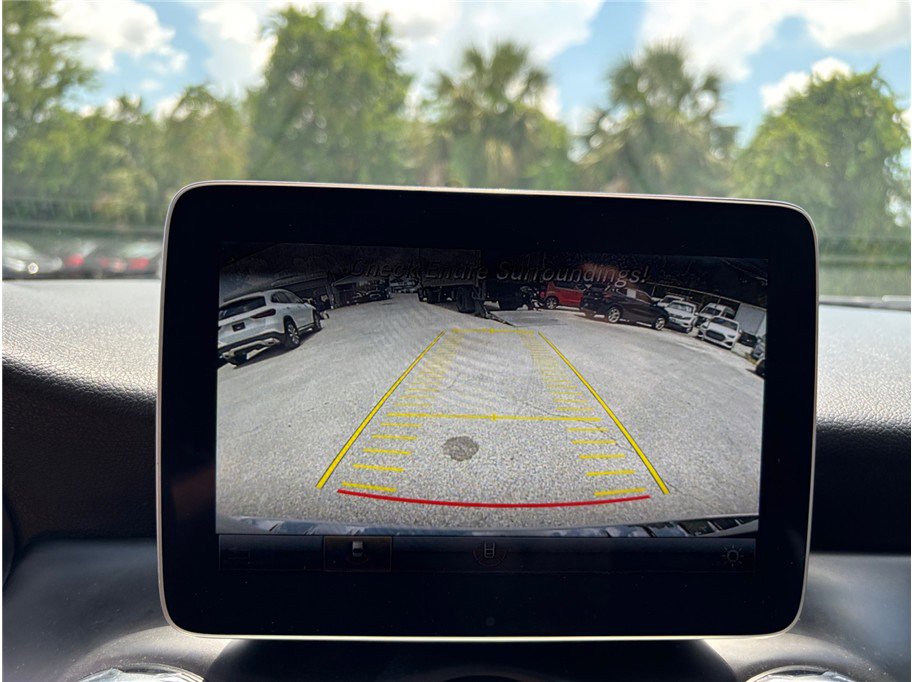 Used 2019 Mercedes-Benz GLA 250 GLA 250 Sport Utility 4D image 27