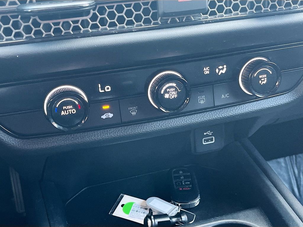 Used 2023 Honda HR-V LX image 15