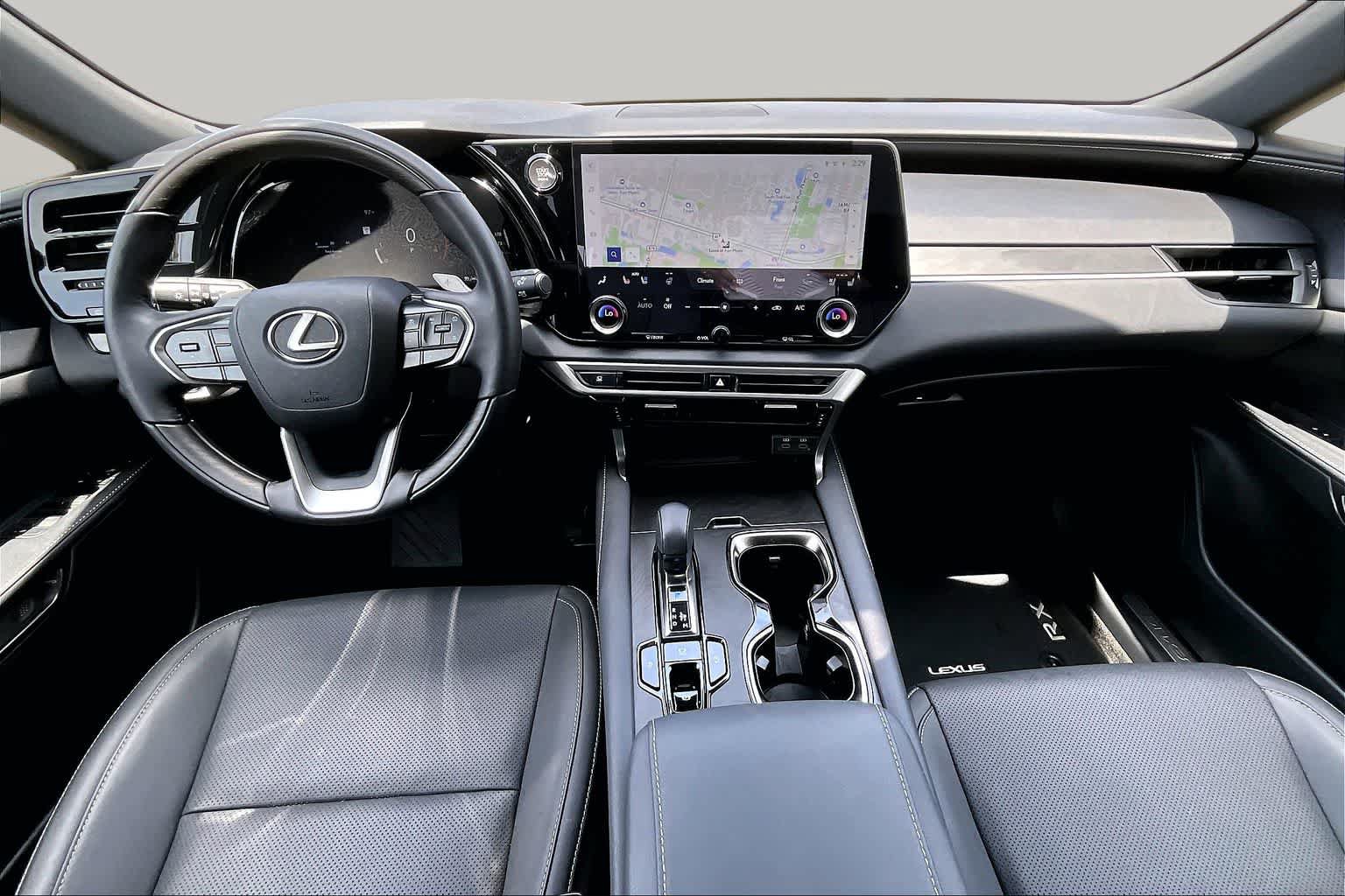 Used 2025 Lexus RX 350 Premium w/ Accessory Package (Z1) FWD image 16