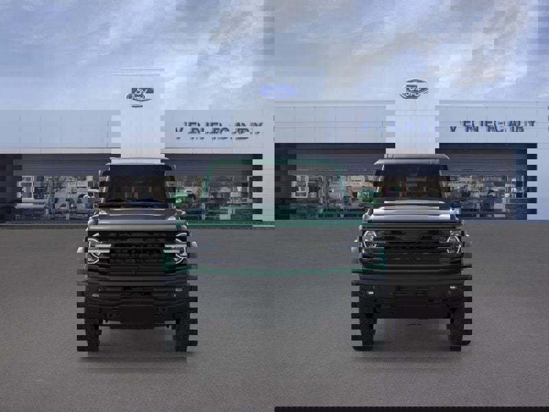 New 2025 Ford Bronco Outer Banks image 6