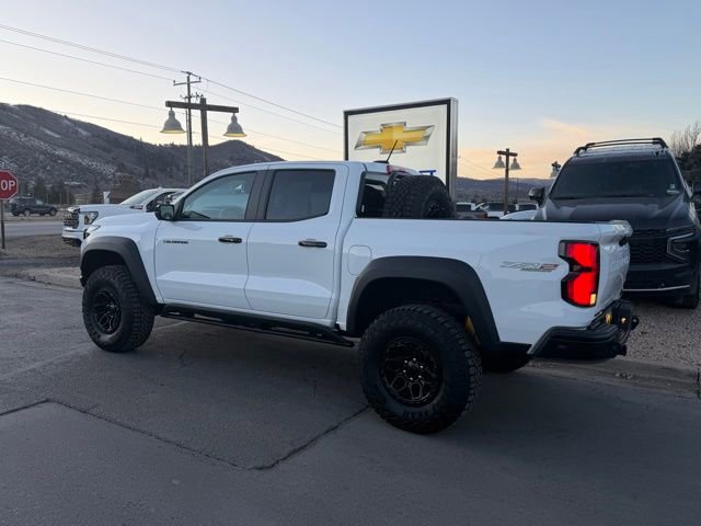 Used 2026 Chevrolet Colorado ZR2 w/ ZR2 Bison Edition image 3